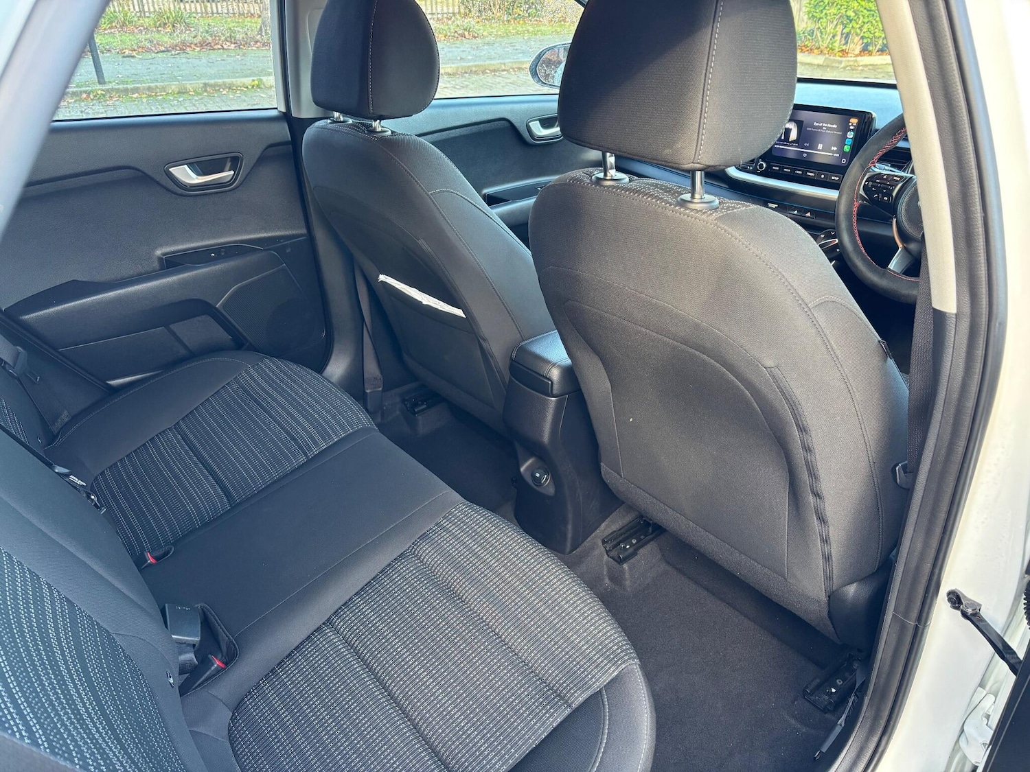 Used Kia Stonic 2021 for sale - 76783171: Photo 19