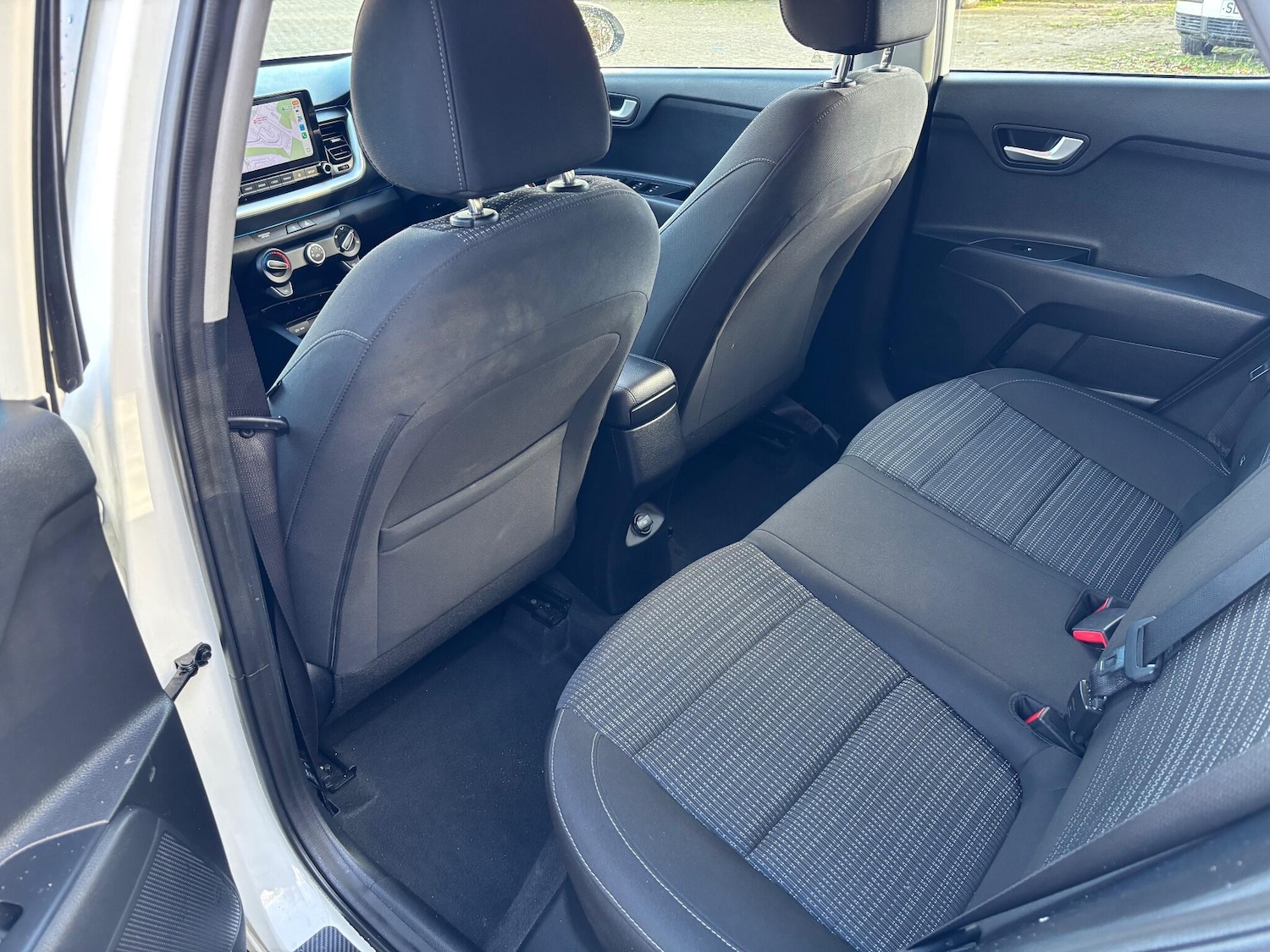 Used Kia Stonic 2021 for sale - 76783171: Photo 21