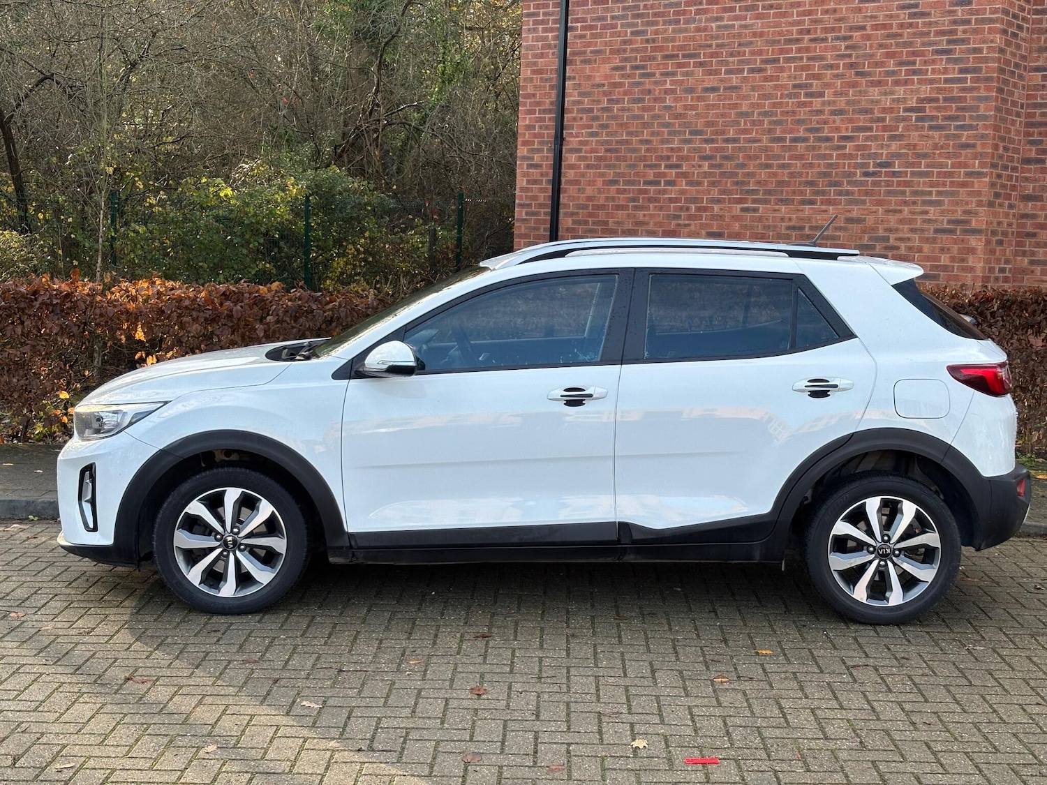 Used Kia Stonic 2021 for sale - 76783171: Photo 6