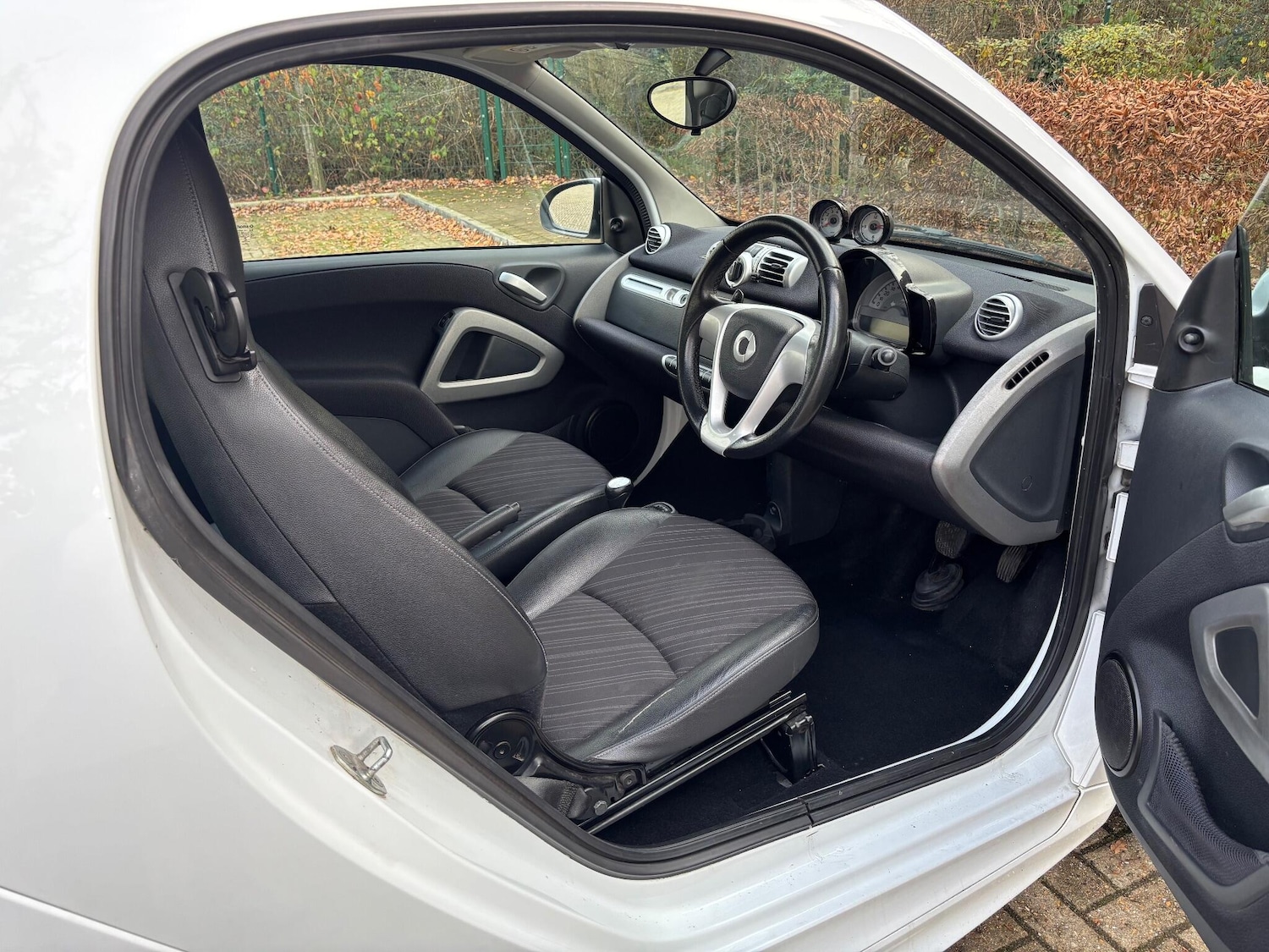 Used smart fortwo 2013 for sale - 76572147: Photo 12