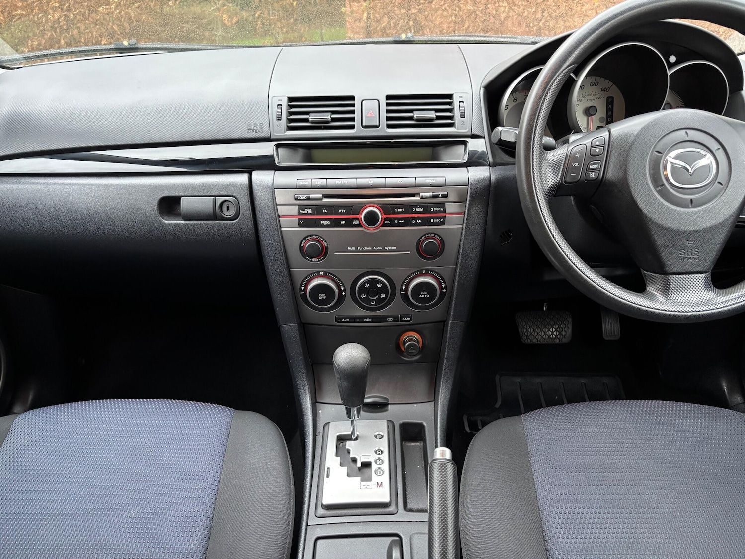 Used Mazda Mazda3 2006 for sale - 76549853: Photo 18