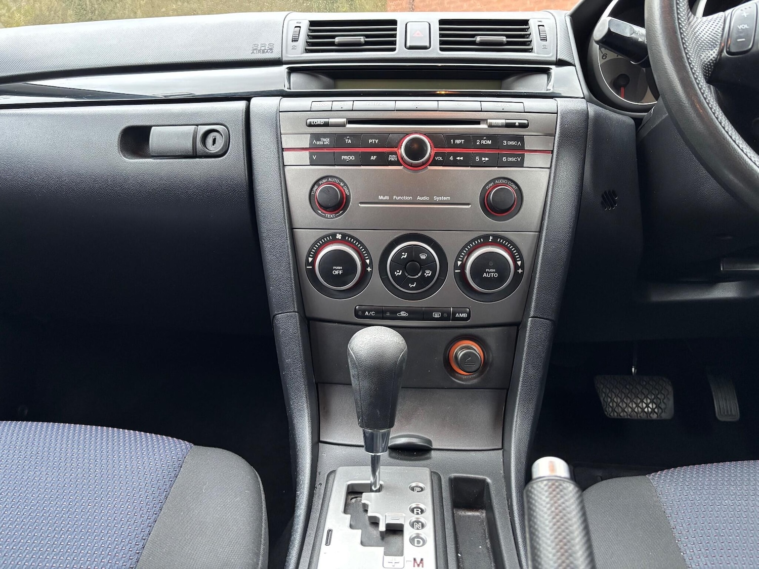 Used Mazda Mazda3 2006 for sale - 76549853: Photo 20