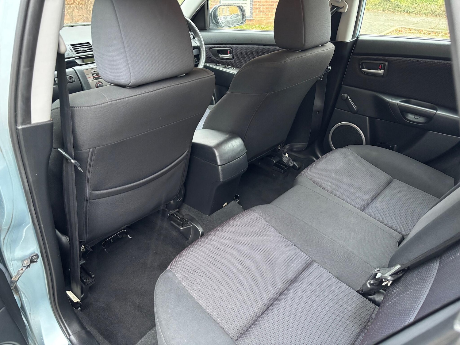 Used Mazda Mazda3 2006 for sale - 76549853: Photo 24