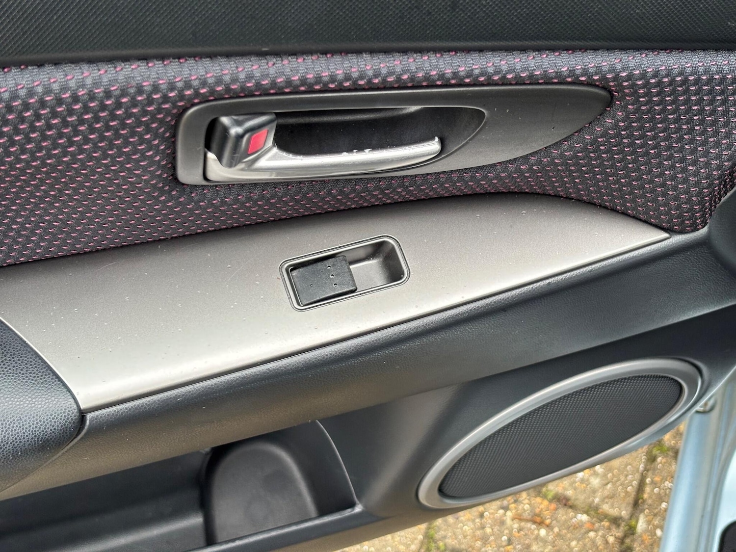 Used Mazda Mazda3 2006 for sale - 76549853: Photo 28