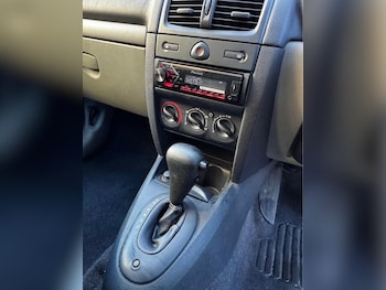 Used Renault Clio 2002 for sale - 77053504: Photo