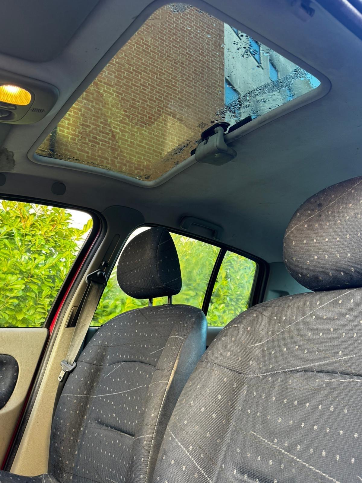 Used Renault Clio 2002 for sale - 77053504: Photo 6