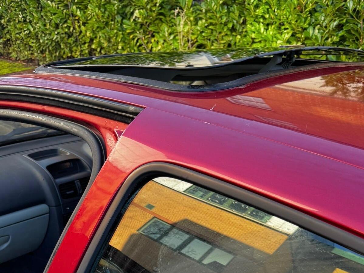 Used Renault Clio 2002 for sale - 77053504: Photo 8