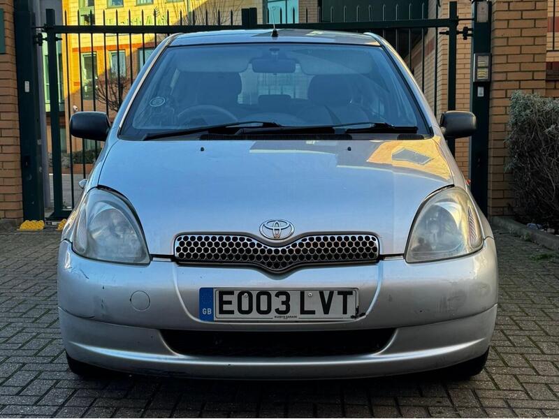 Used Toyota Yaris 2003 for sale - 77018479: Photo 2