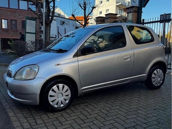 Used Toyota Yaris 2003 for sale - 77018479: Photo