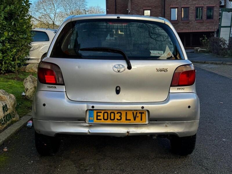 Used Toyota Yaris 2003 for sale - 77018479: Photo 4