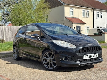 Used Ford Fiesta 2016 for sale - 78320715: Photo