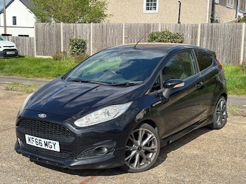 Used Ford Fiesta 2016 for sale - 78320715: Photo