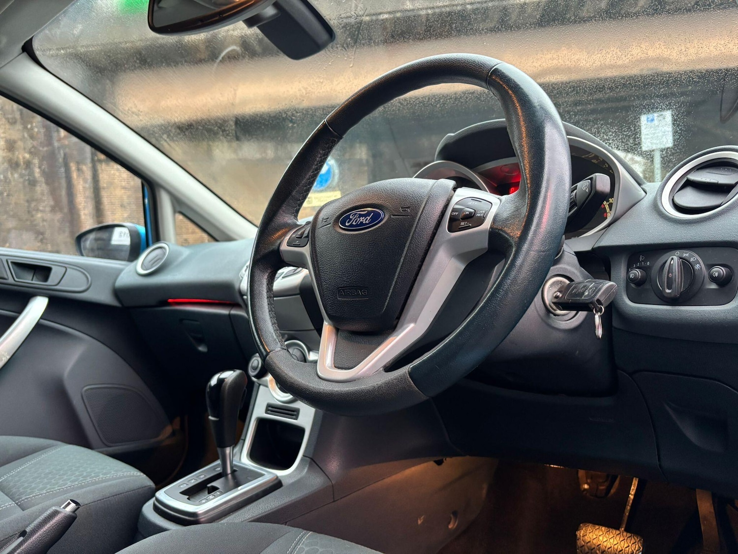 Used Ford Fiesta 2009 for sale - 76928194: Photo 17