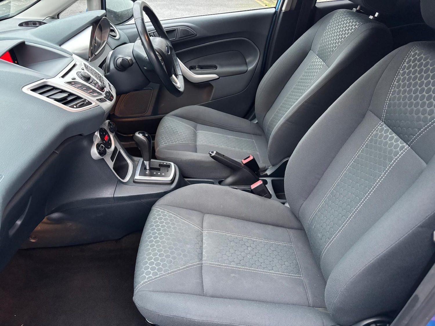 Used Ford Fiesta 2009 for sale - 76928194: Photo 21