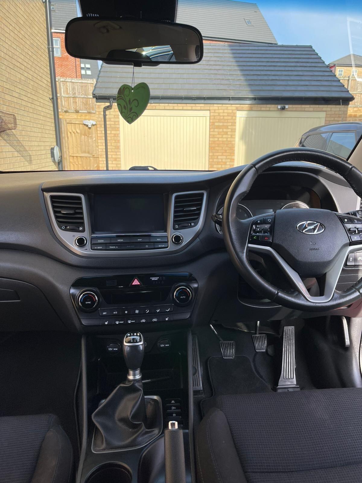 Used Hyundai TUCSON 2018 for sale - 76943013: Photo 8