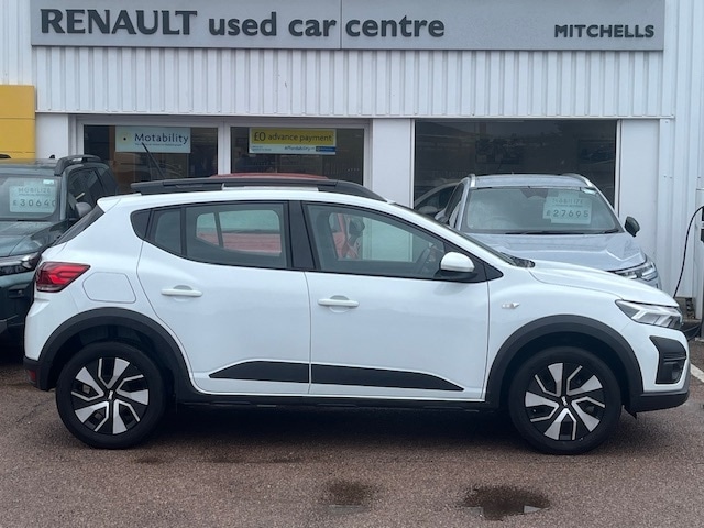 Used Dacia Sandero Stepway 2025 for sale - 76321844: Photo 2