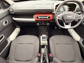 Used Dacia Spring 2025 for sale - 77042745: Photo