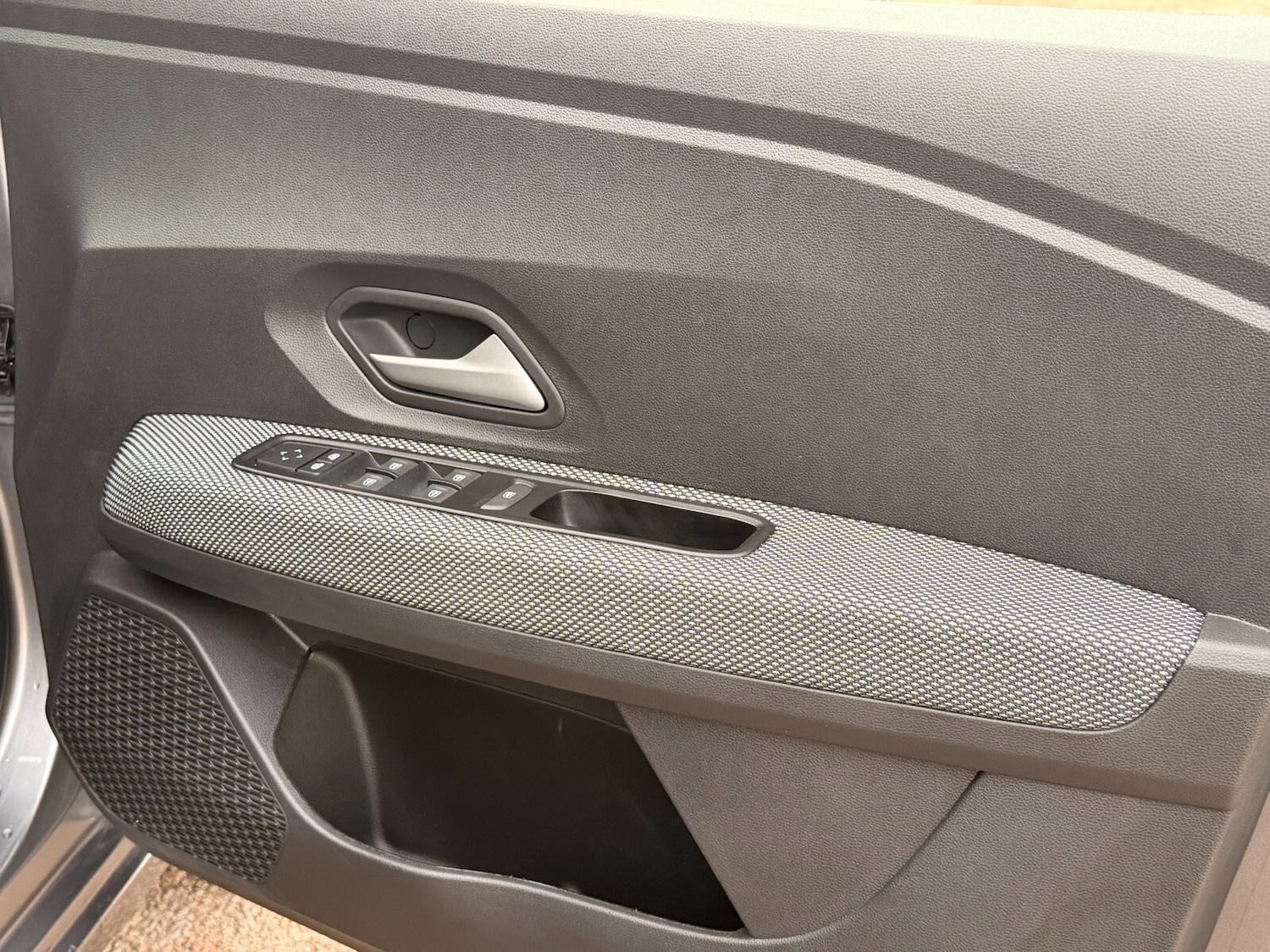 Used Dacia Sandero 2025 for sale - 76977928: Photo 11