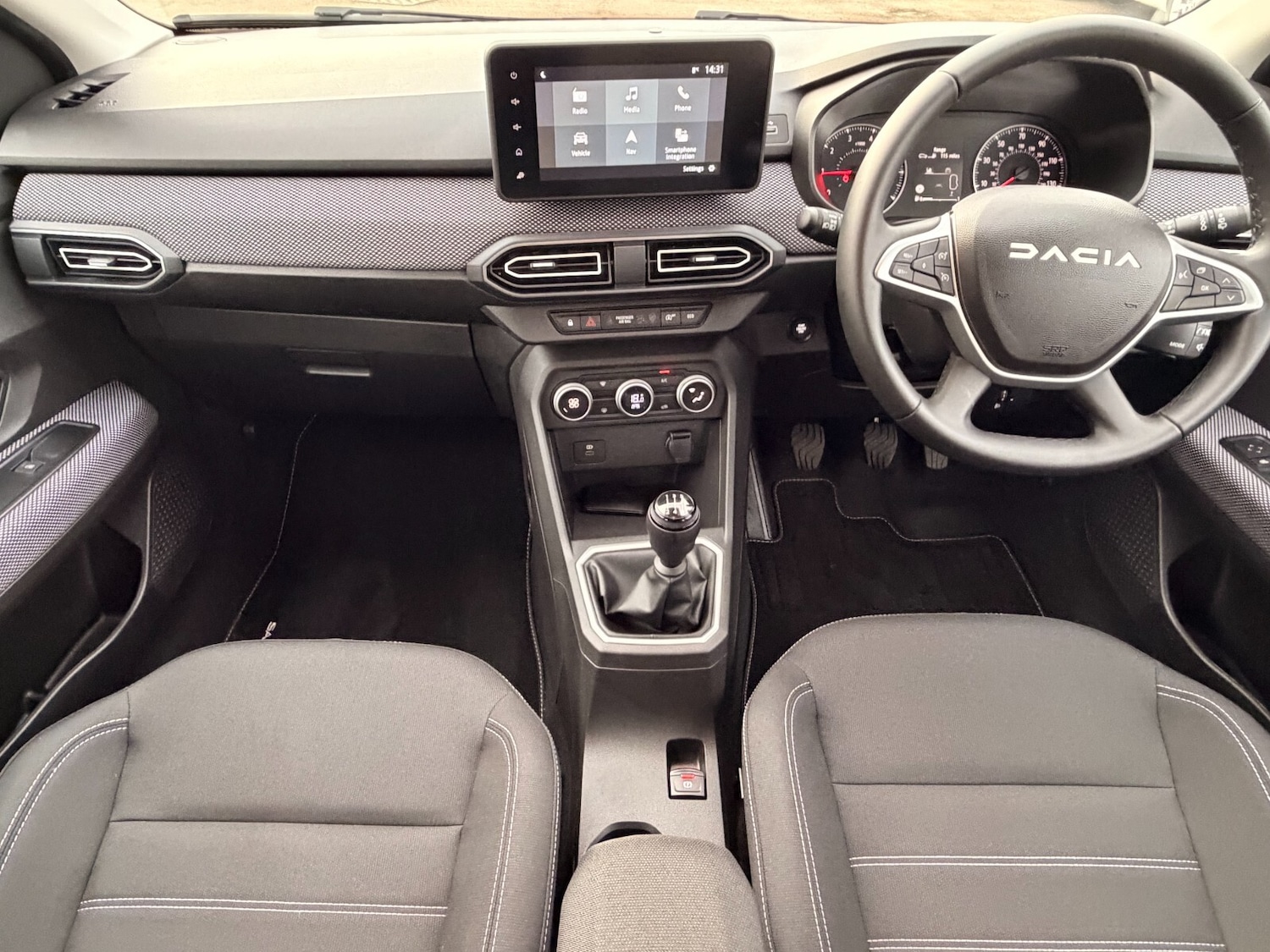 Used Dacia Sandero 2025 for sale - 76977928: Photo 4