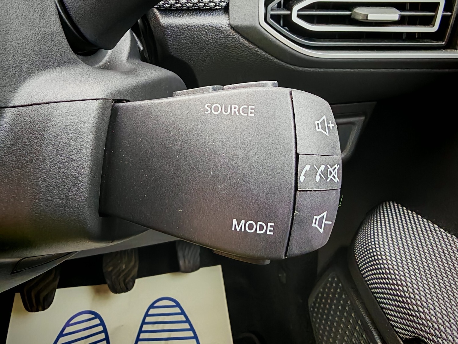 Used Dacia Jogger 2023 for sale - 76868507: Photo 19