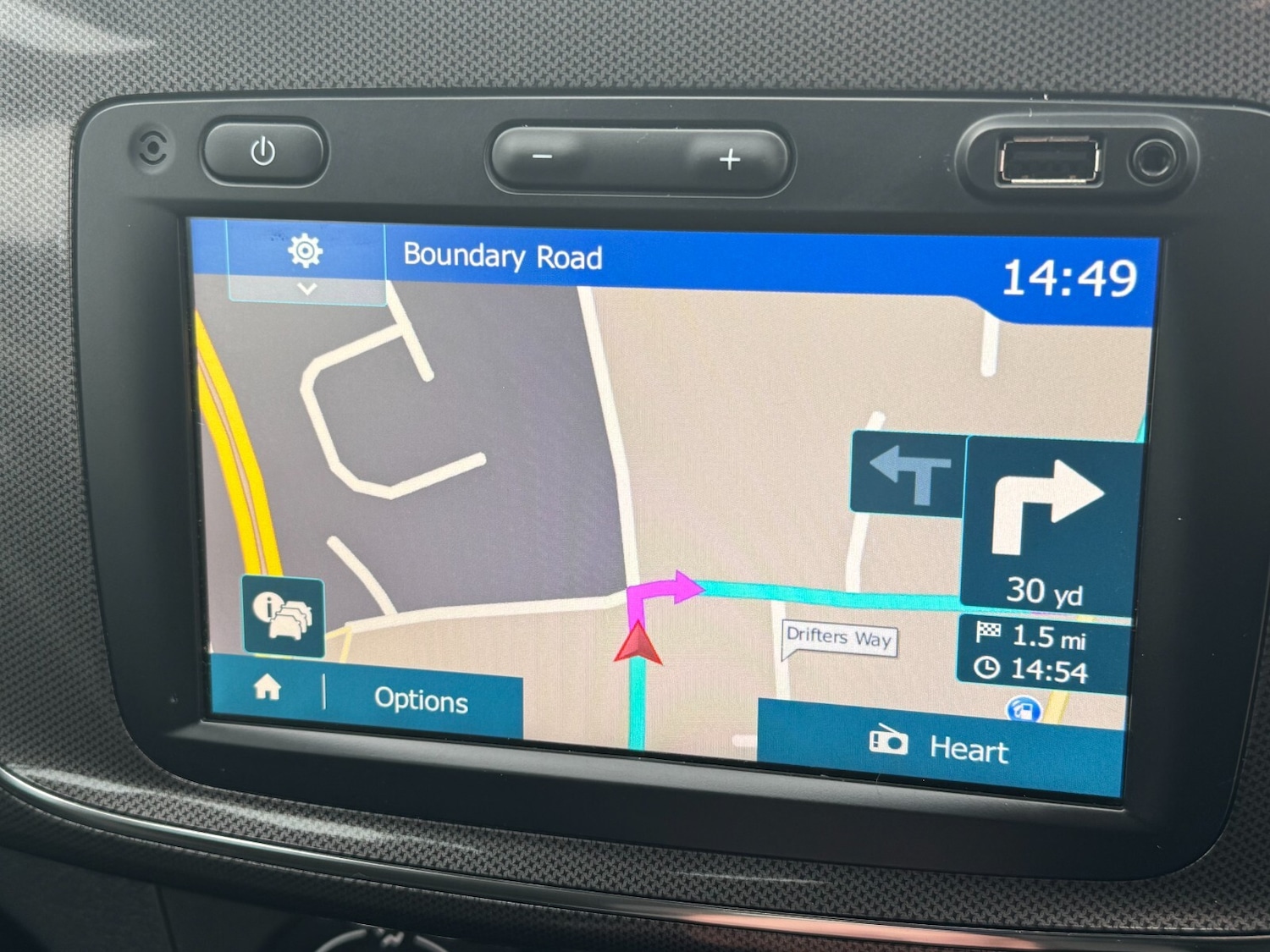 Used Dacia Sandero Stepway 2020 for sale - 76868554: Photo 14