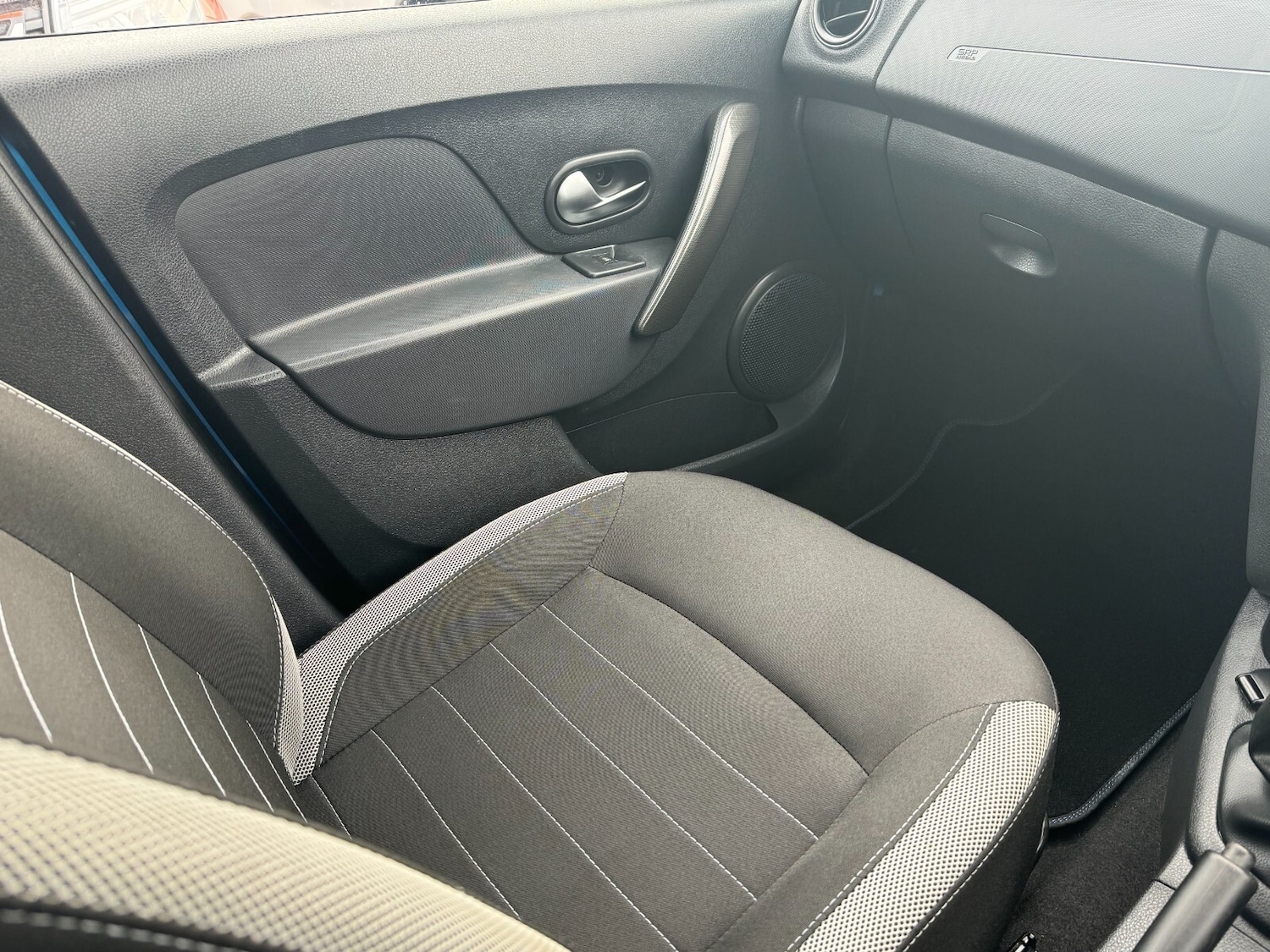 Used Dacia Sandero Stepway 2020 for sale - 76868554: Photo 8