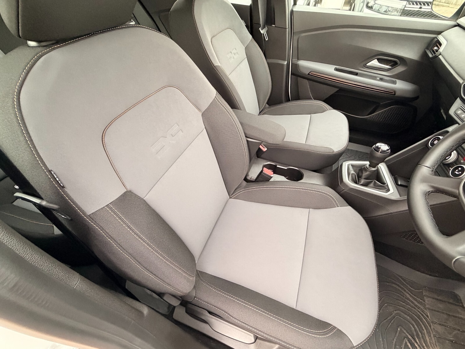 Used Dacia Sandero Stepway 2026 for sale - 77293448: Photo 9