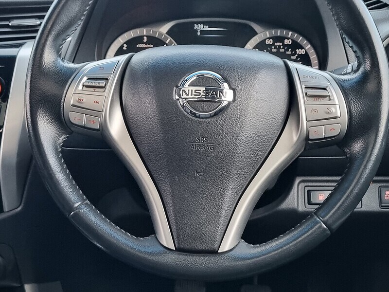 Used Nissan Navara 2016 for sale - 76792967: Photo 18