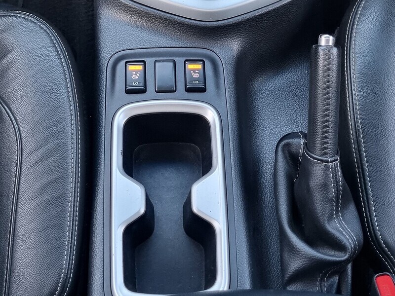 Used Nissan Navara 2016 for sale - 76792967: Photo 28