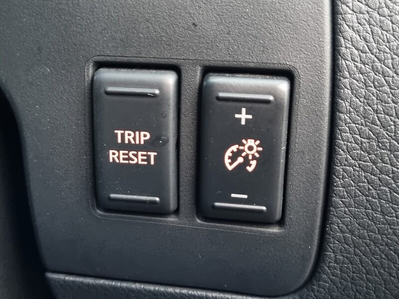 Used Nissan Navara 2016 for sale - 76792967: Photo 34