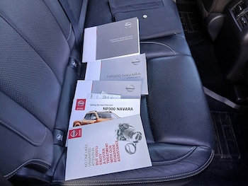 Used Nissan Navara 2016 for sale - 76792967: Photo