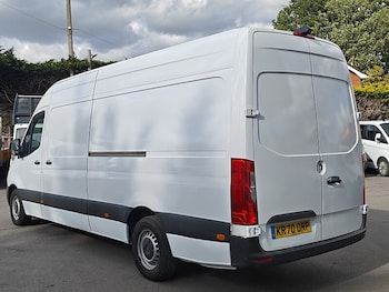 Used Mercedes-Benz Sprinter 2020 for sale - 78570789: Photo