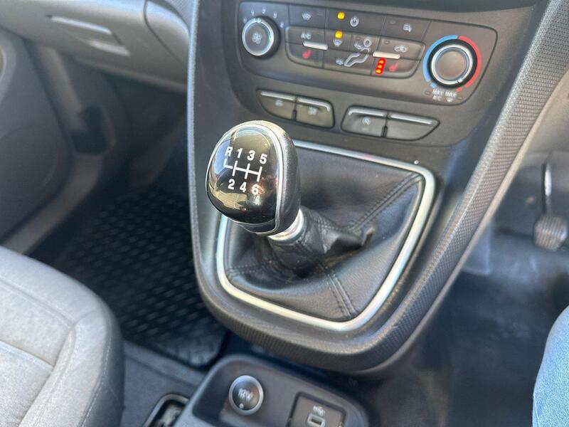 Used Ford Transit Connect 2018 for sale - 77423019: Photo 29