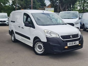 Used Peugeot Partner 2018 for sale - 79814761: Photo
