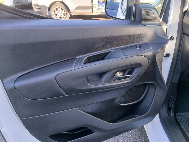 Used Vauxhall Combo 2020 for sale - 78163256: Photo 7