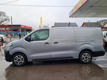 Used Vauxhall Vivaro 2020 for sale - 77288717: Photo