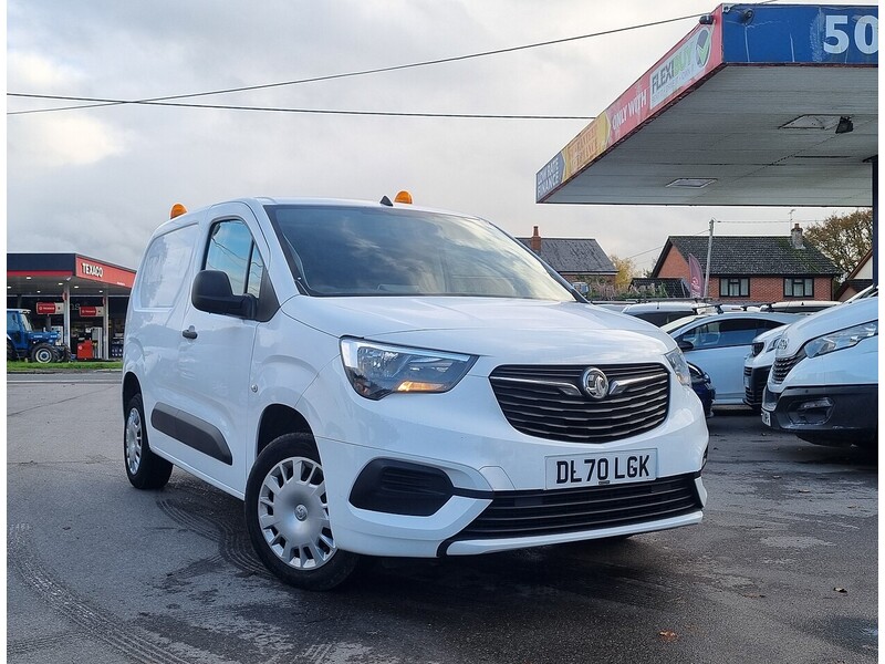 Used Vauxhall Combo 2020 for sale - 76496940: Photo 1