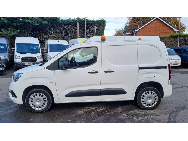 Used Vauxhall Combo 2020 for sale - 76496940: Photo 3