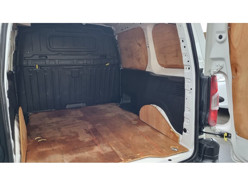 Used Citroen Berlingo 2021 for sale - 76570663: Photo 9