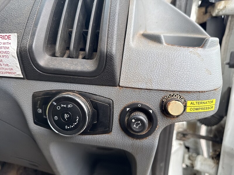 Used Ford Transit 2018 for sale - 76249495: Photo 42