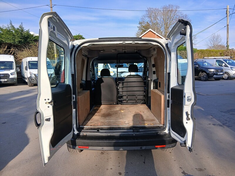 Used Fiat Doblo 2015 for sale - 77735219: Photo 12