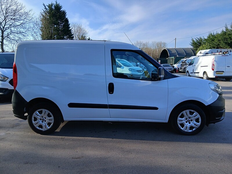 Used Fiat Doblo 2015 for sale - 77735219: Photo 15