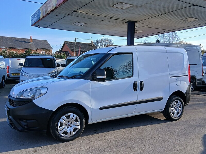 Used Fiat Doblo 2015 for sale - 77735219: Photo 4