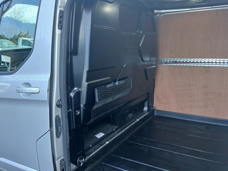 Used Ford Transit Custom for sale - 76919734: Photo 10