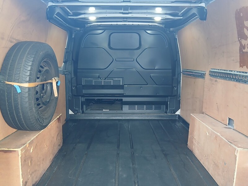 Used Ford Transit Custom for sale - 76919734: Photo 14