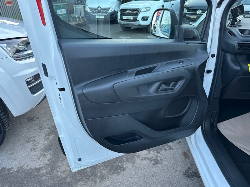 Used Vauxhall Combo 2019 for sale - 77896741: Photo 28