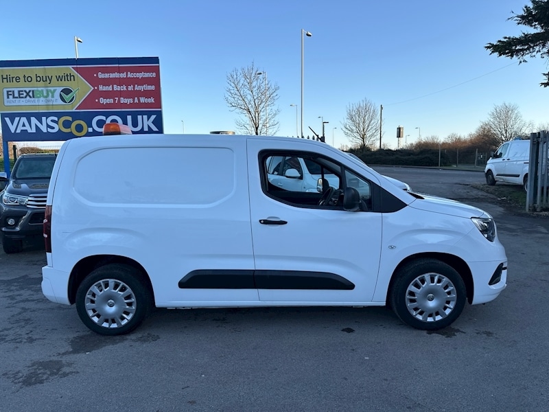 Used Vauxhall Combo 2019 for sale - 77896741: Photo 3