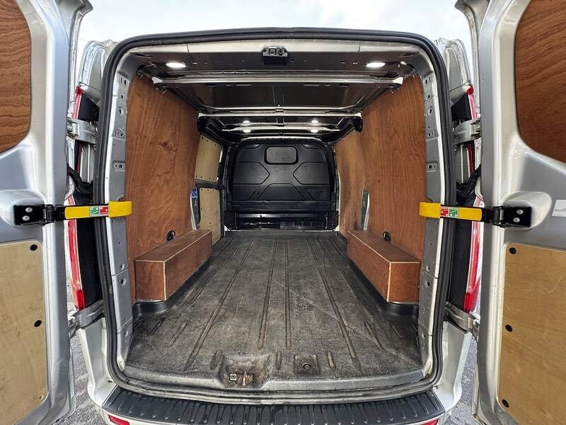 Used Ford Transit Custom 2020 for sale - 76346092: Photo 16