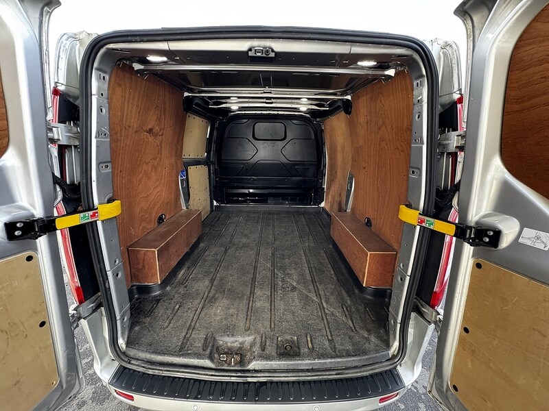 Used Ford Transit Custom 2020 for sale - 76346092: Photo 17