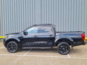 Used Nissan Navara 2021 for sale - 79855198: Photo